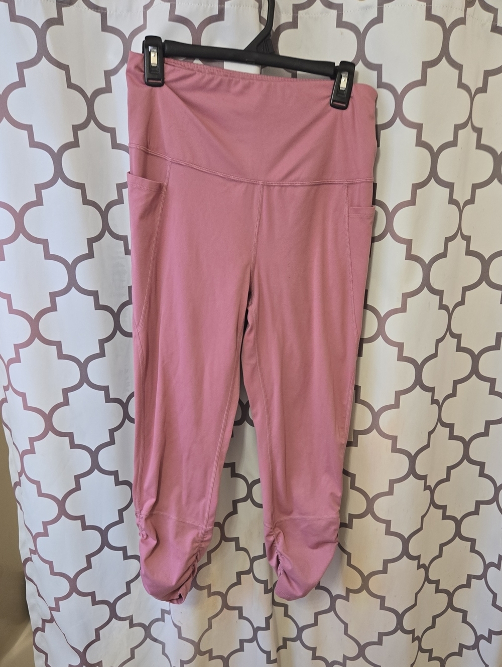 all in motion Mauve Pink High-Waist Active Capris with Side Pockets